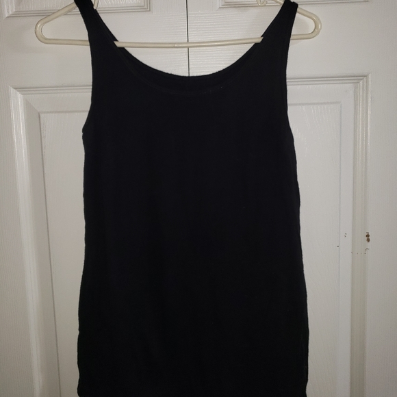 Old Navy Tops - ⭐⭐HP⭐⭐Old Navy Maternity Tank Top